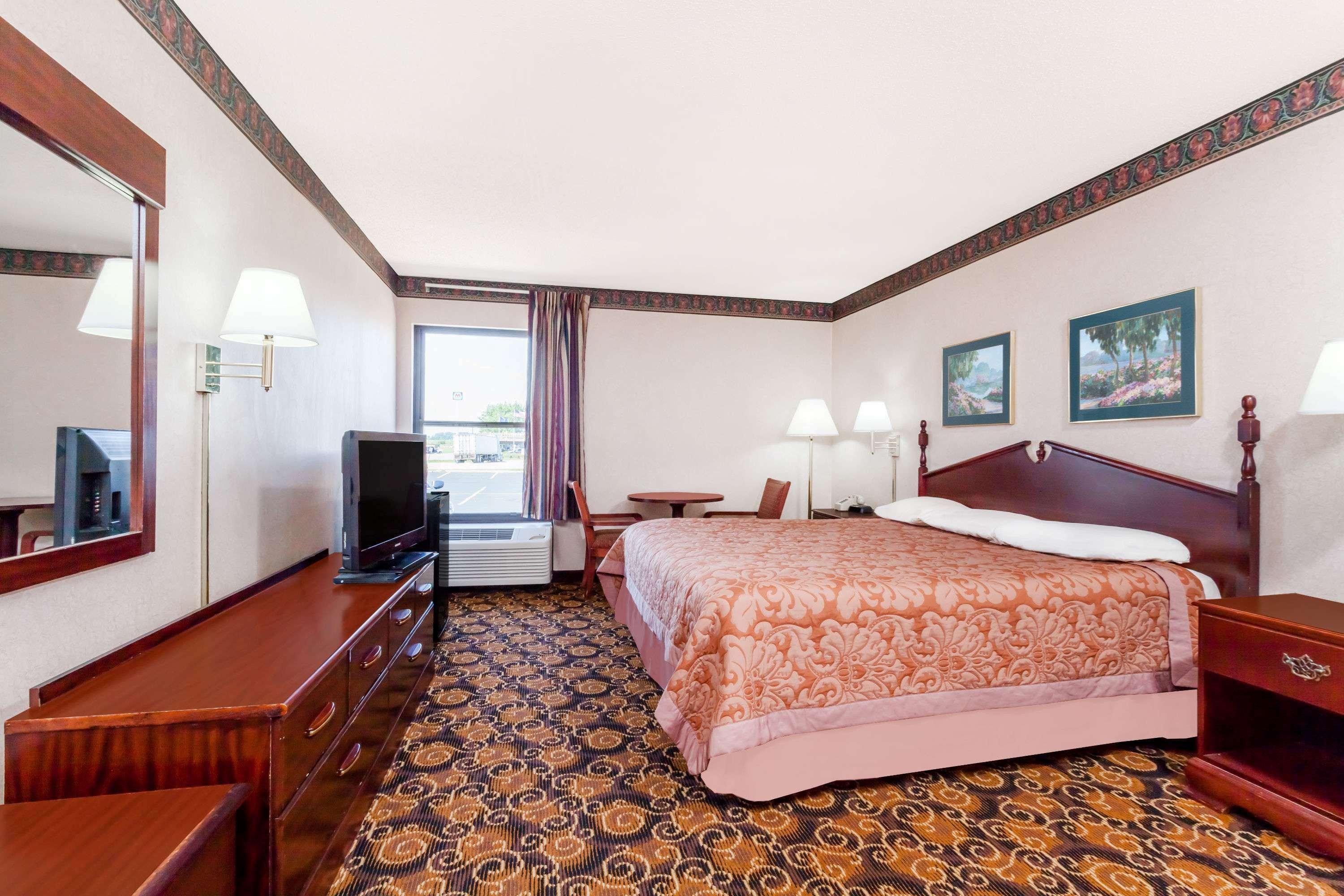 Super 8 By Wyndham Evansville North Stacer Ngoại thất bức ảnh