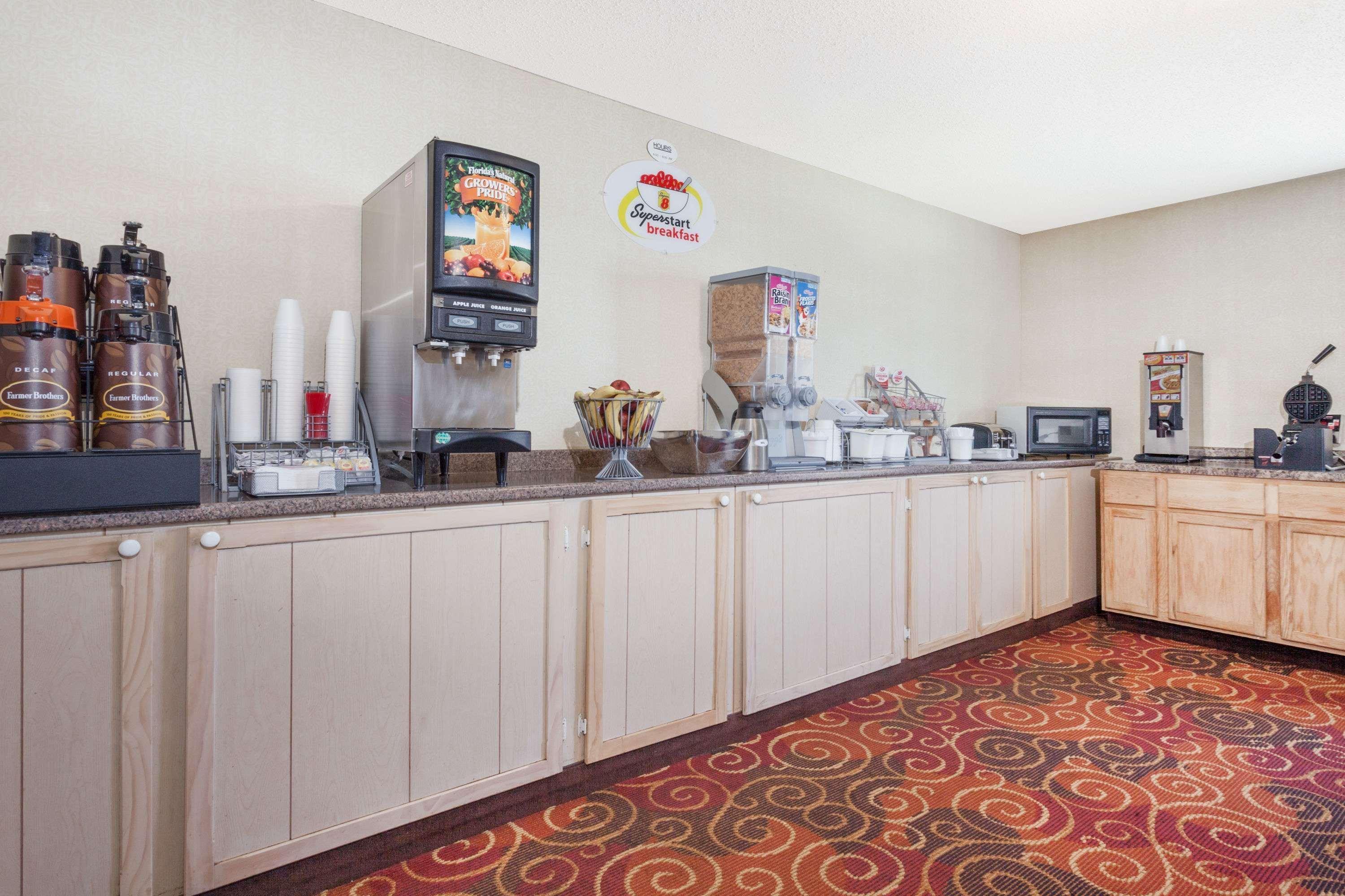 Super 8 By Wyndham Evansville North Stacer Ngoại thất bức ảnh